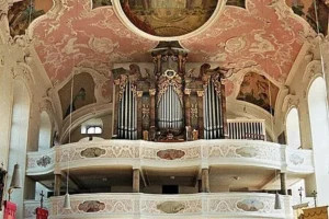14721287 eiko ellingen st georg orgel 1 300x200 - Ellinger Schlosskonzert